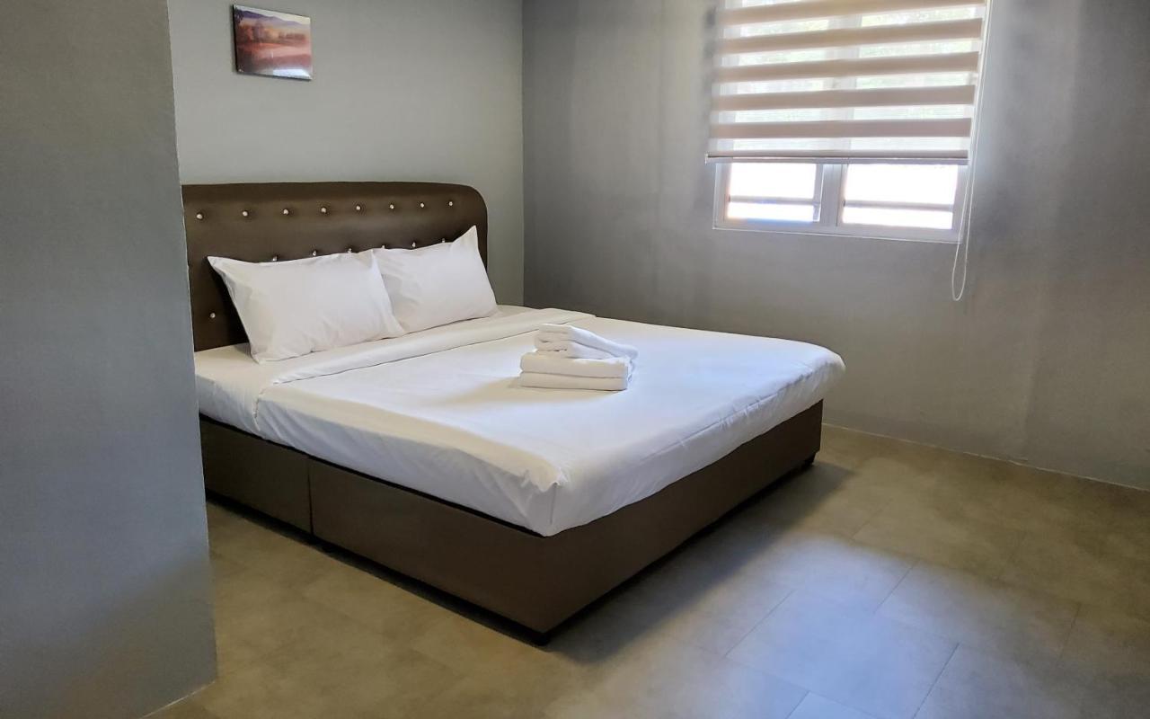 Pd Guesthouse Port Dickson Esterno foto